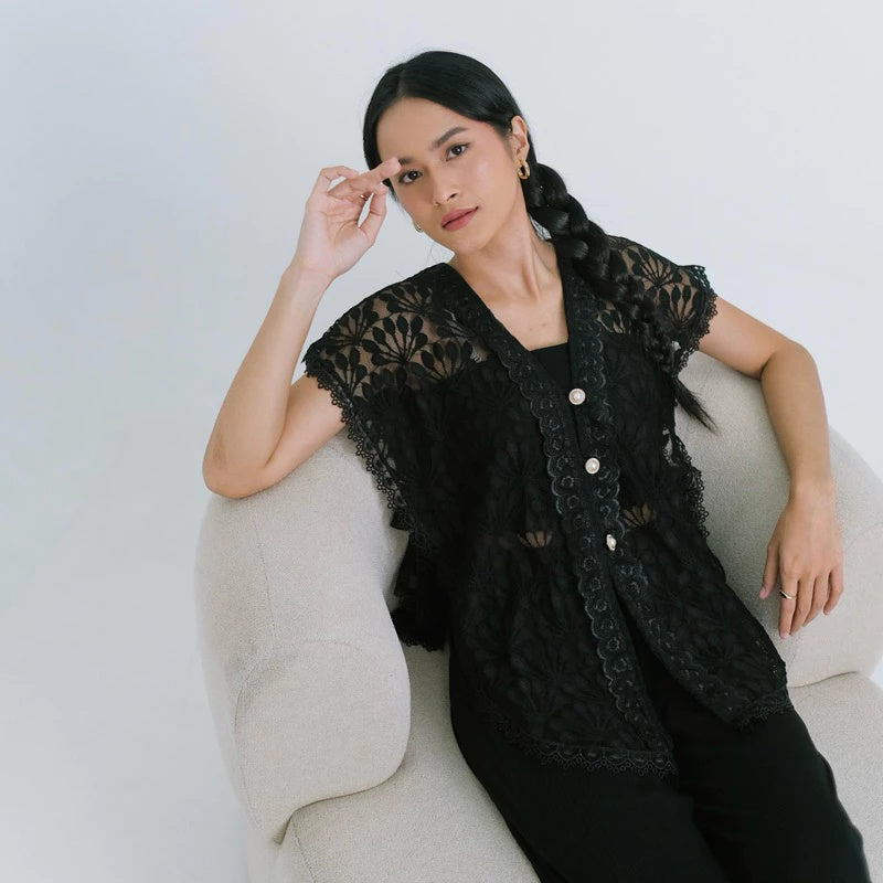 Grace in Every Detail: Kebaya & Vests in Premium Lace