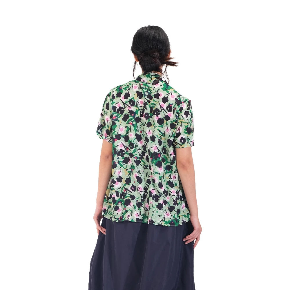 Timeless Elegance: Short-Sleeved Designer Kebaya